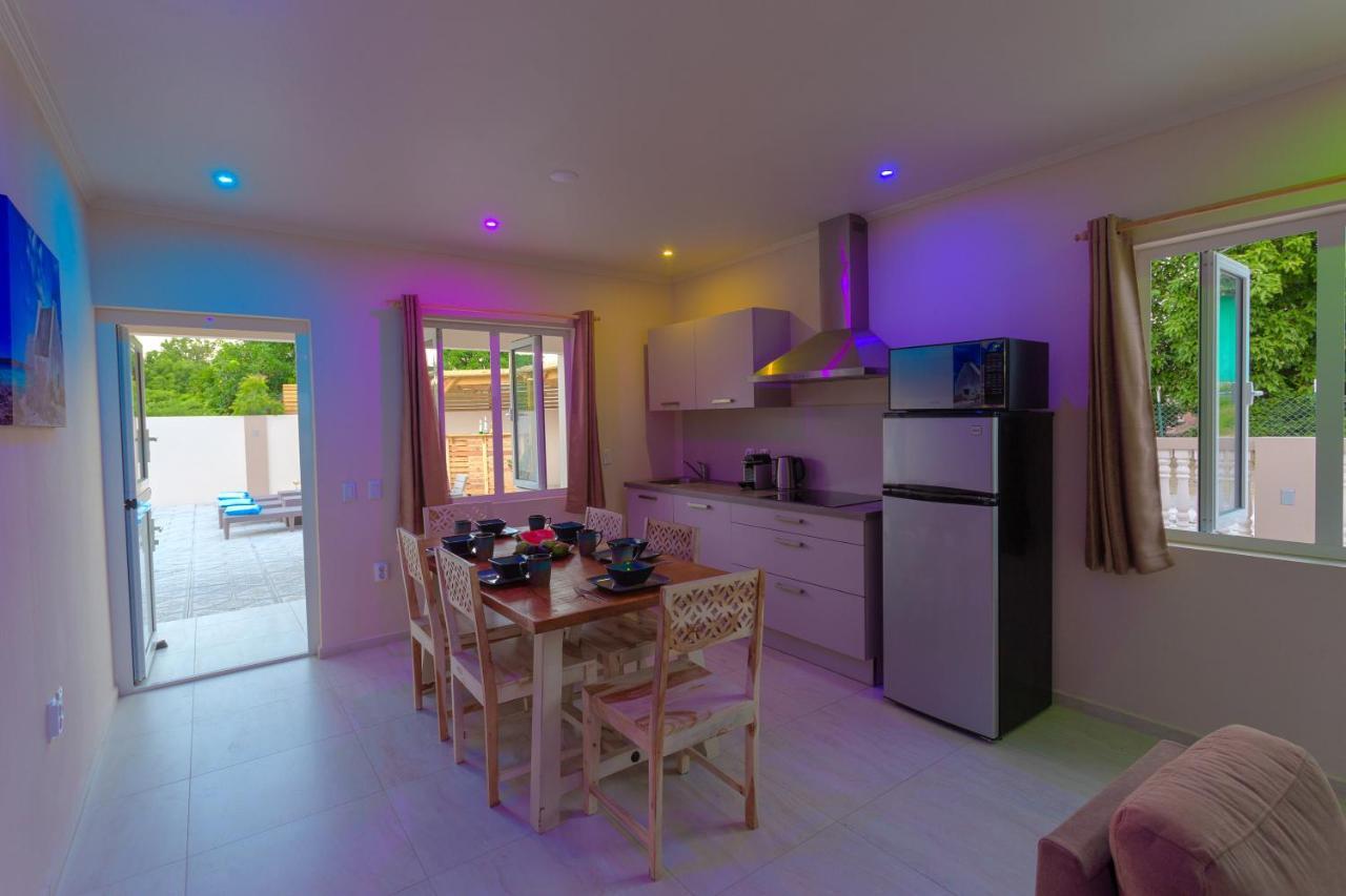 Lovely Caribbean Family Villa With Private Pool Willemstad Exterior photo